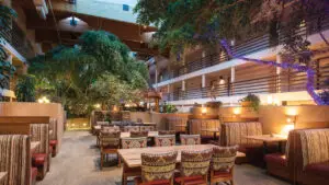 GCplazaHotel_AtriumDining