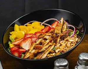 Chicken and Strawberry Salad at the Foodie Club in Tusayan-Grand Canyon